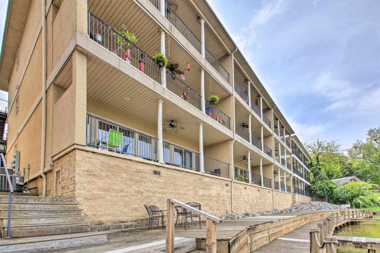 Lakefront Hot Springs Condo With Balcony And Boat Slip エクステリア 写真